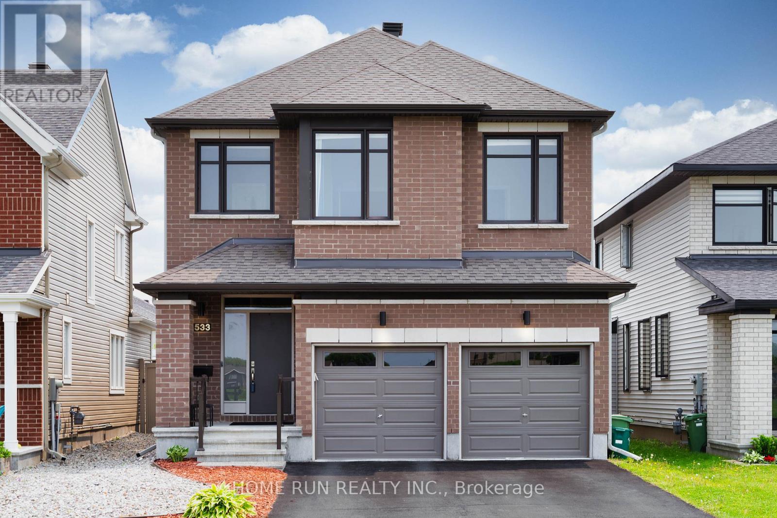 533 HONEYLOCUST AVENUE, Ottawa, Ontario
