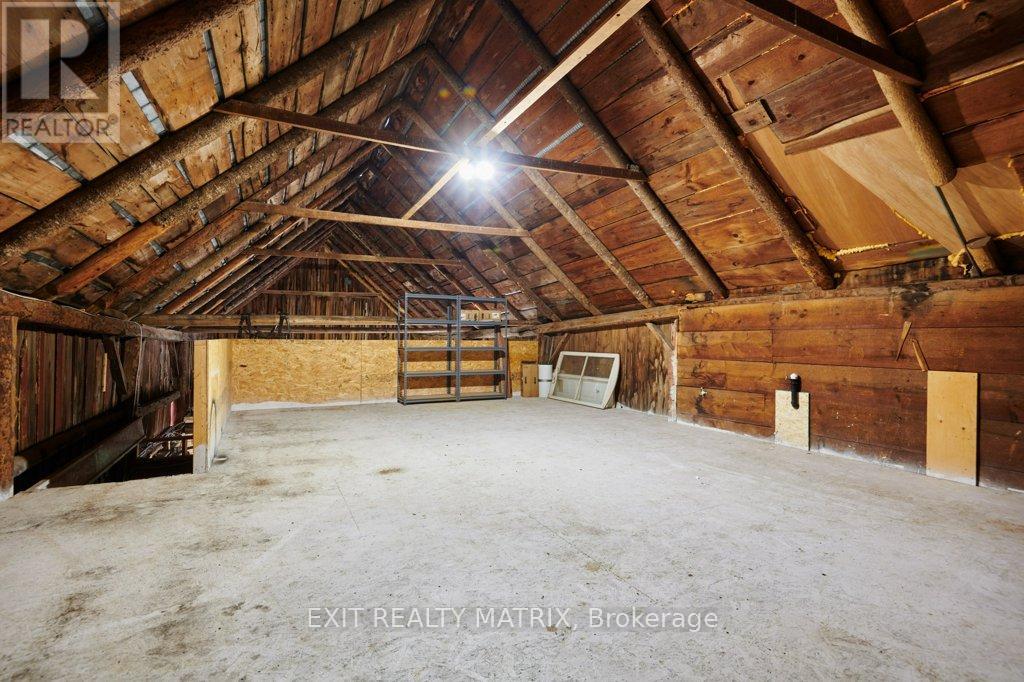 7735 Snake Island Road, Ottawa, Ontario  K0A 2P0 - Photo 28 - X12199255