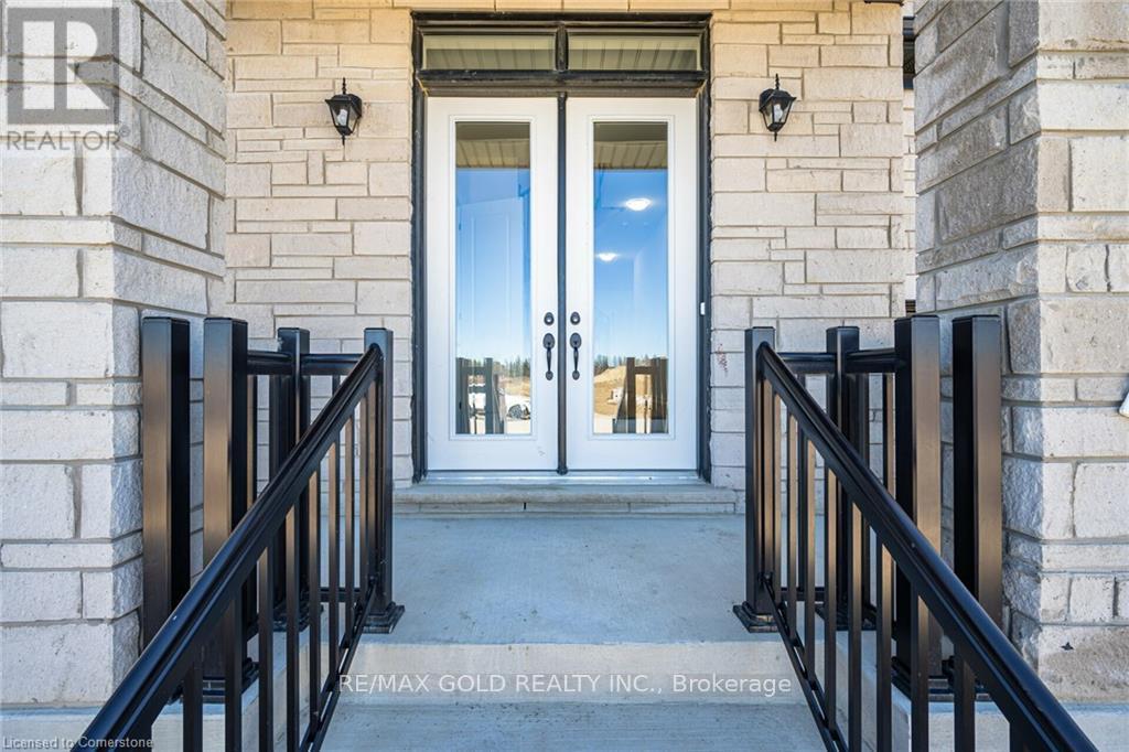27 Lippa Drive, Caledon, Ontario  L7C 4M3 - Photo 4 - W12198739