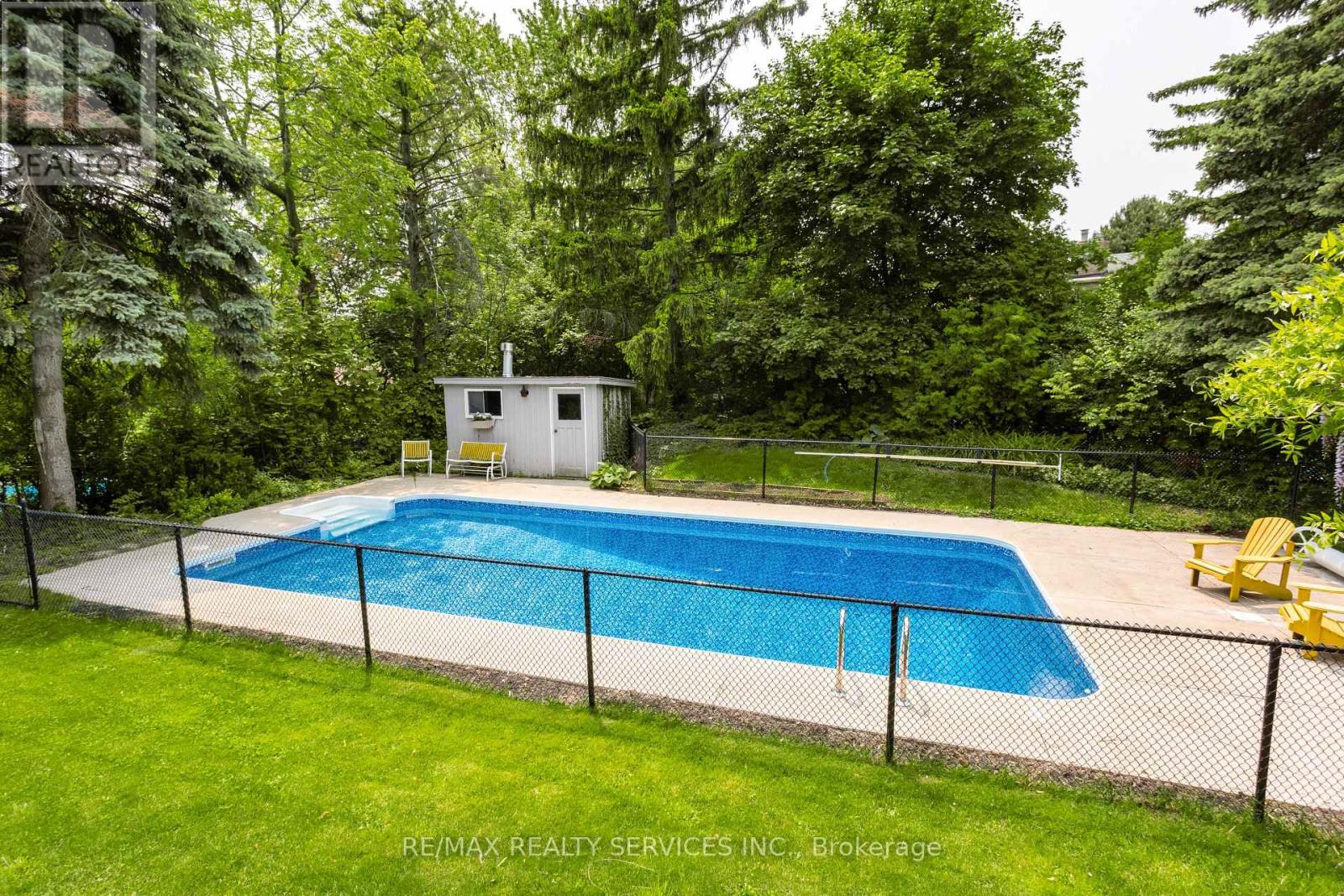 4 Richmond Drive, Brampton, Ontario  L6W 2E8 - Photo 34 - W12198776