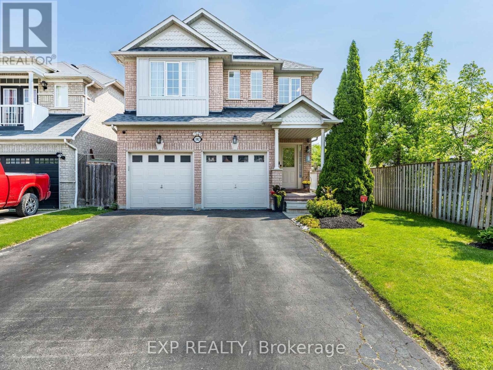 1082 KNOTTY PINE GROVE, Mississauga, Ontario