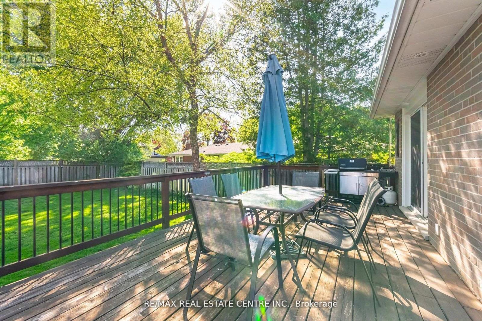 45 Core Crescent, Brampton, Ontario  L6W 2G6 - Photo 42 - W12198794
