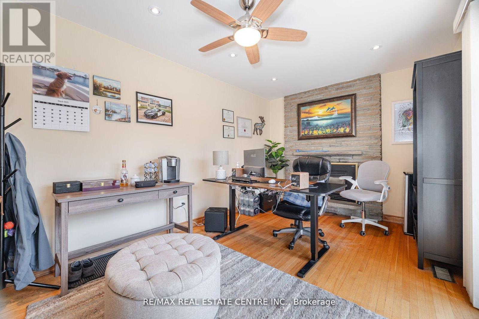 45 Core Crescent, Brampton, Ontario  L6W 2G6 - Photo 8 - W12198794