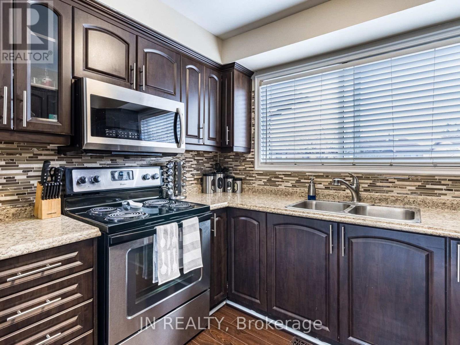 79 - 79 Foster Crescent, Brampton, Ontario  L6V 3M8 - Photo 15 - W12198809