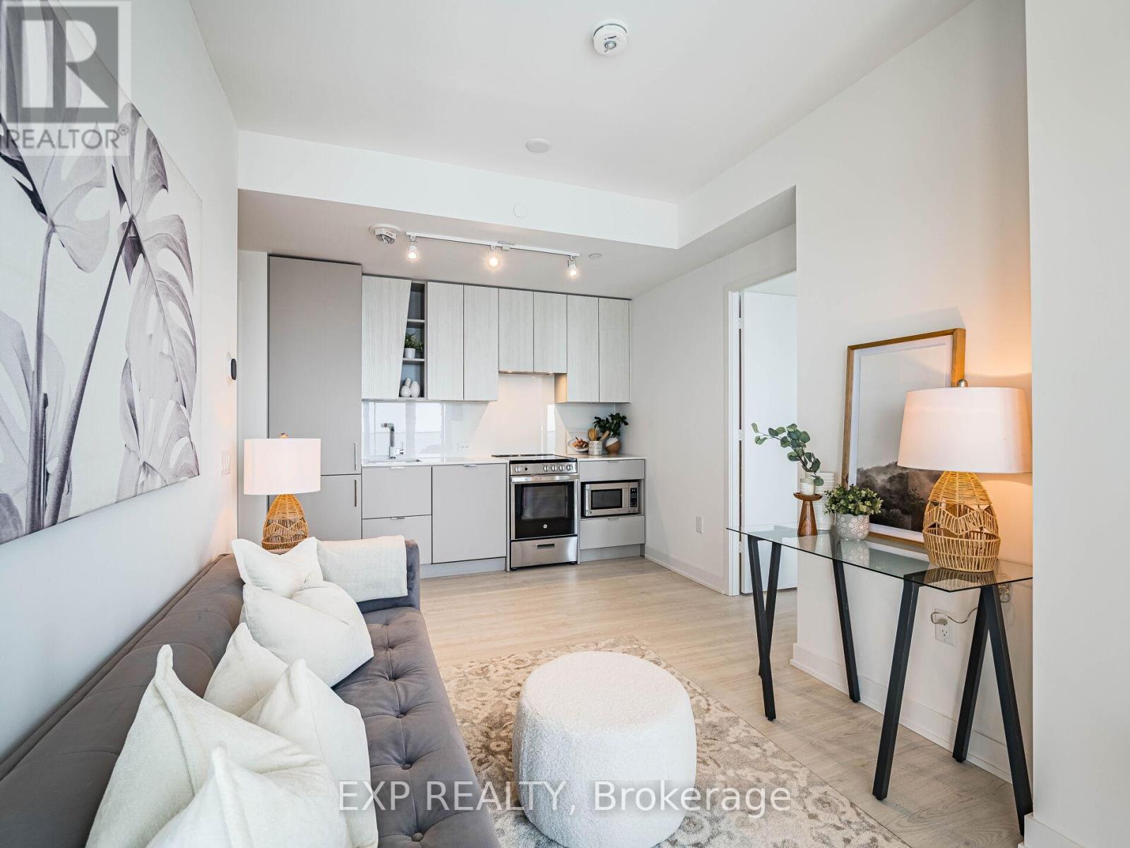 4701 - 3883 Quartz Road, Mississauga, Ontario  L5B 0M4 - Photo 12 - W12198824