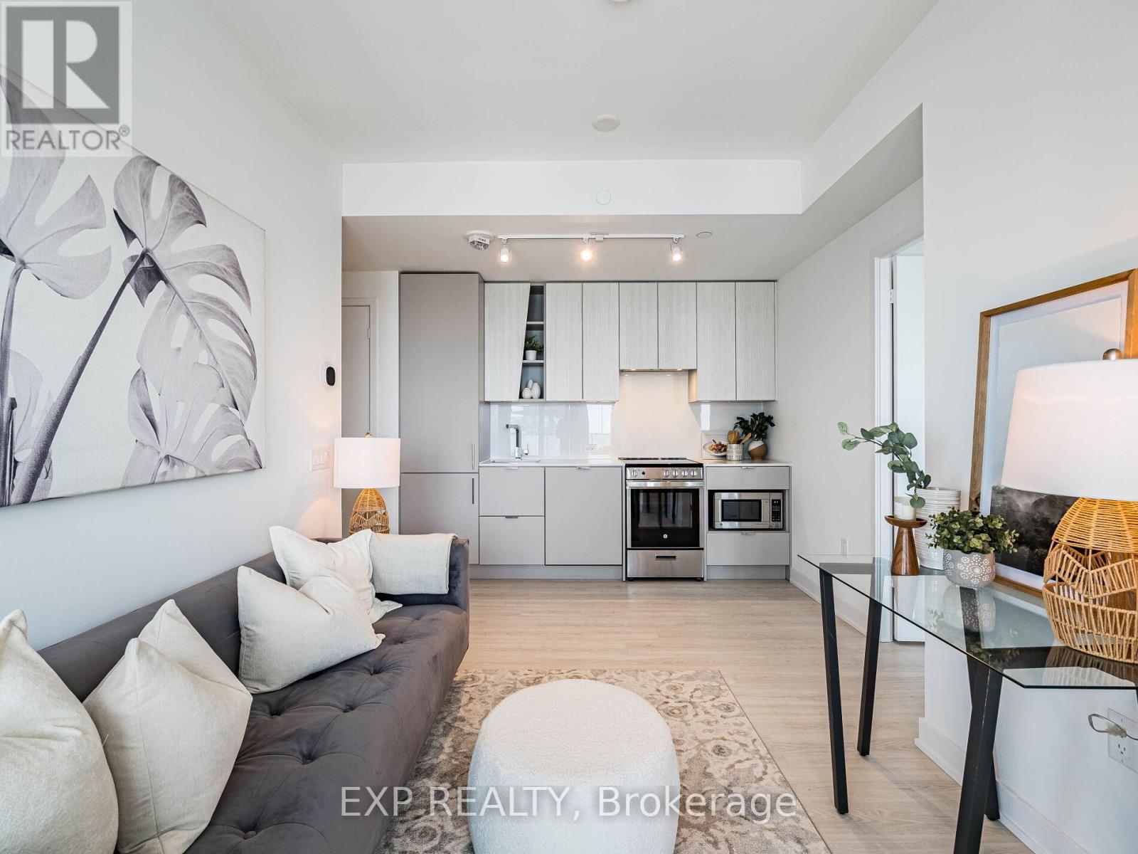 4701 - 3883 Quartz Road, Mississauga, Ontario  L5B 0M4 - Photo 13 - W12198824