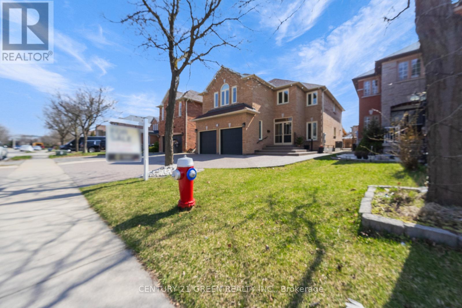 30 GOLDEN EAGLE ROAD, Brampton, Ontario