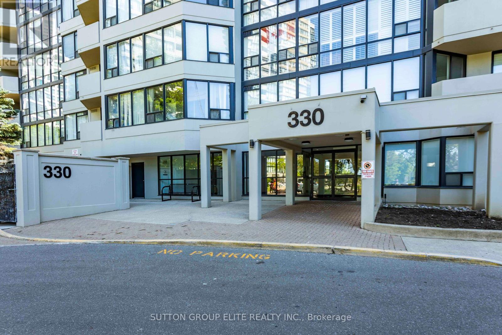 1206 - 330 Rathburn Road W, Mississauga (Creditview), Ontario  L5B 3Y1 - Photo 3 - W12198876