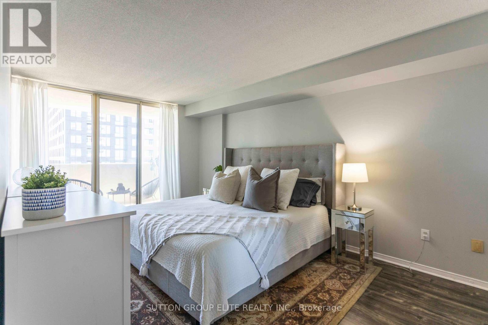 1206 - 330 Rathburn Road W, Mississauga (Creditview), Ontario  L5B 3Y1 - Photo 46 - W12198876