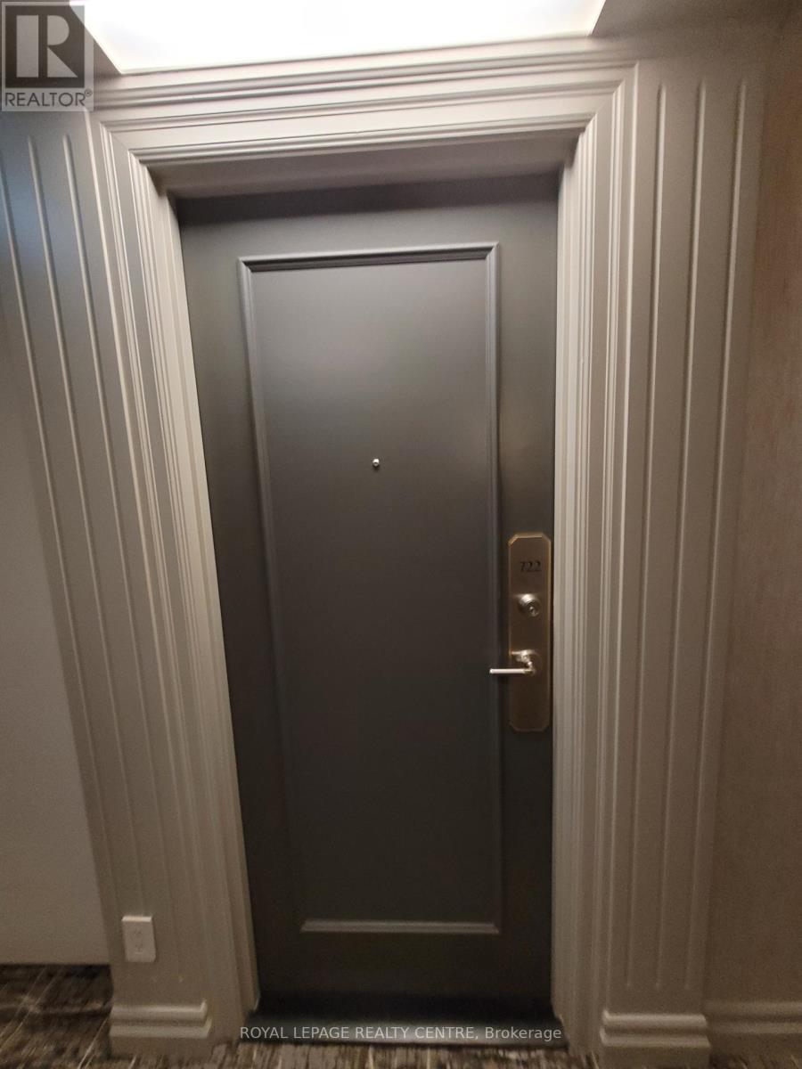 722 - 5233 Dundas Street W, Toronto, Ontario  M9B 6M1 - Photo 5 - W12198890