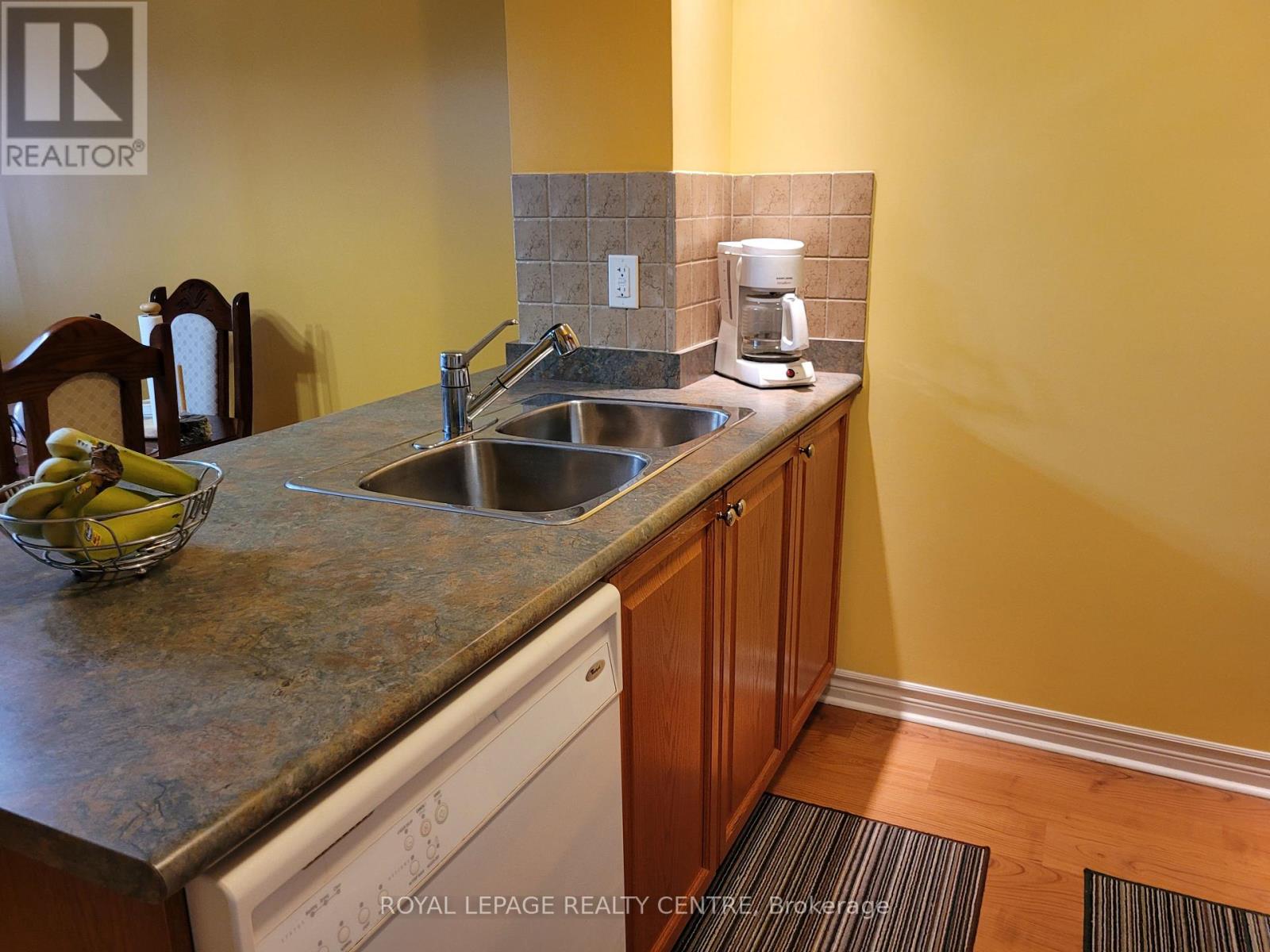 722 - 5233 Dundas Street W, Toronto, Ontario  M9B 6M1 - Photo 8 - W12198890