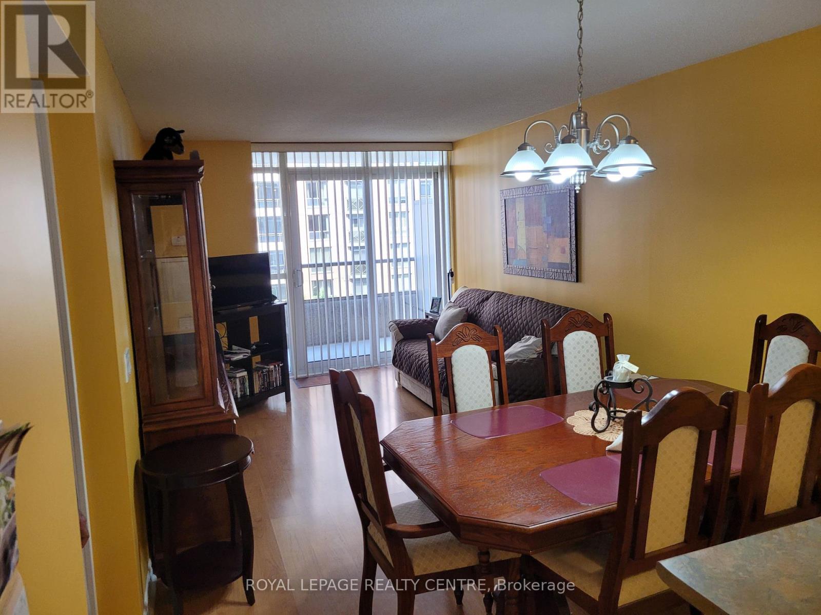 722 - 5233 Dundas Street W, Toronto, Ontario  M9B 6M1 - Photo 9 - W12198890