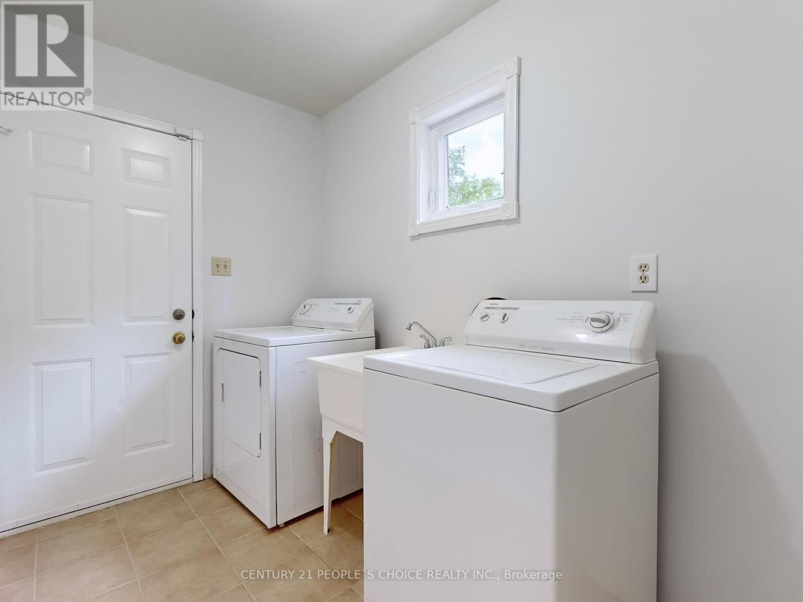 5972 Aquarius Court, Mississauga, Ontario  L5M 4Z9 - Photo 22 - W12198891