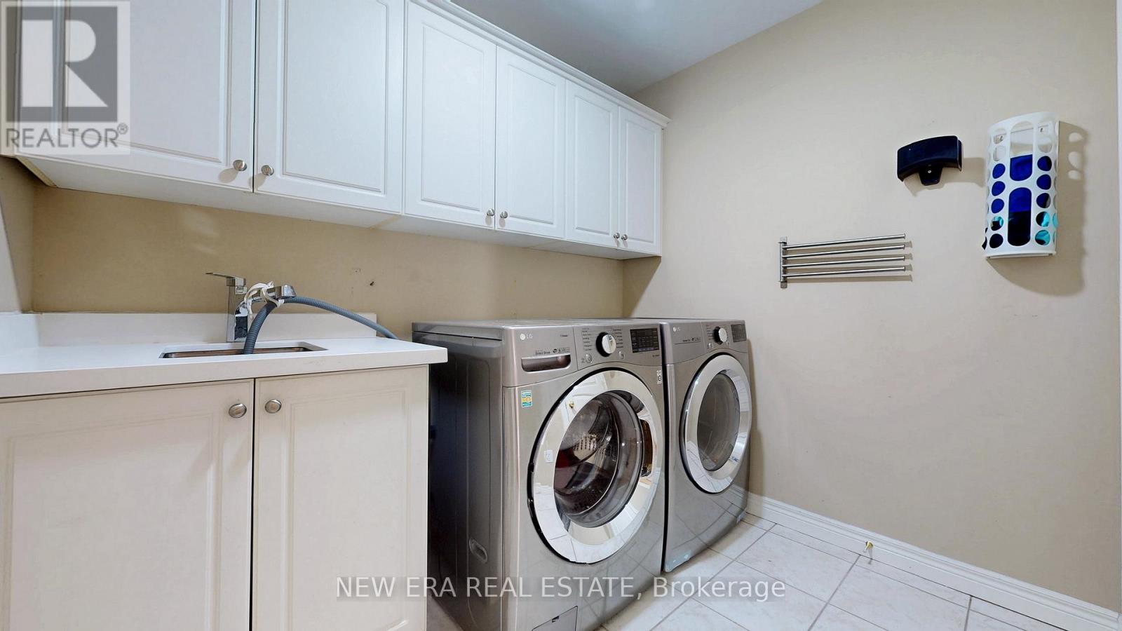 2331 Orchard Road, Burlington, Ontario  L7L 7E8 - Photo 40 - W12198898
