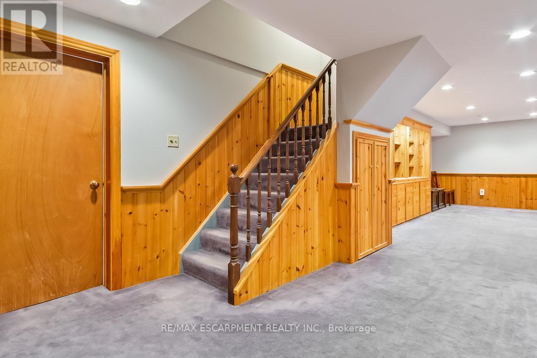 1536 Calumet Place, Mississauga, Ontario  L5J 3A9 - Photo 37 - W12198924