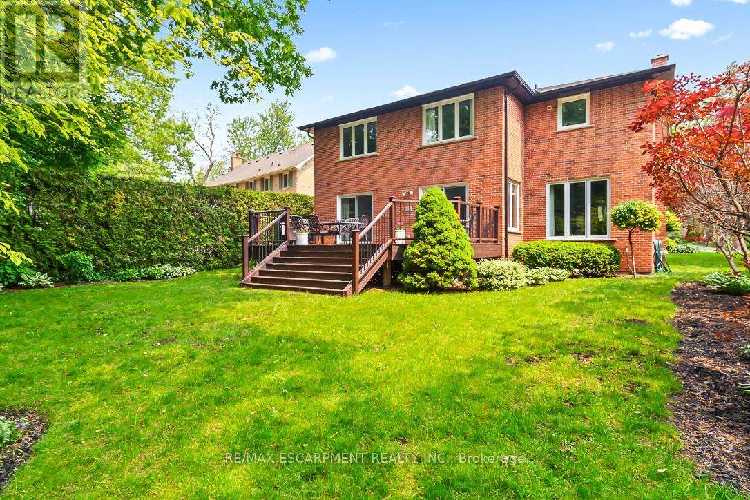 1536 Calumet Place, Mississauga, Ontario  L5J 3A9 - Photo 45 - W12198924