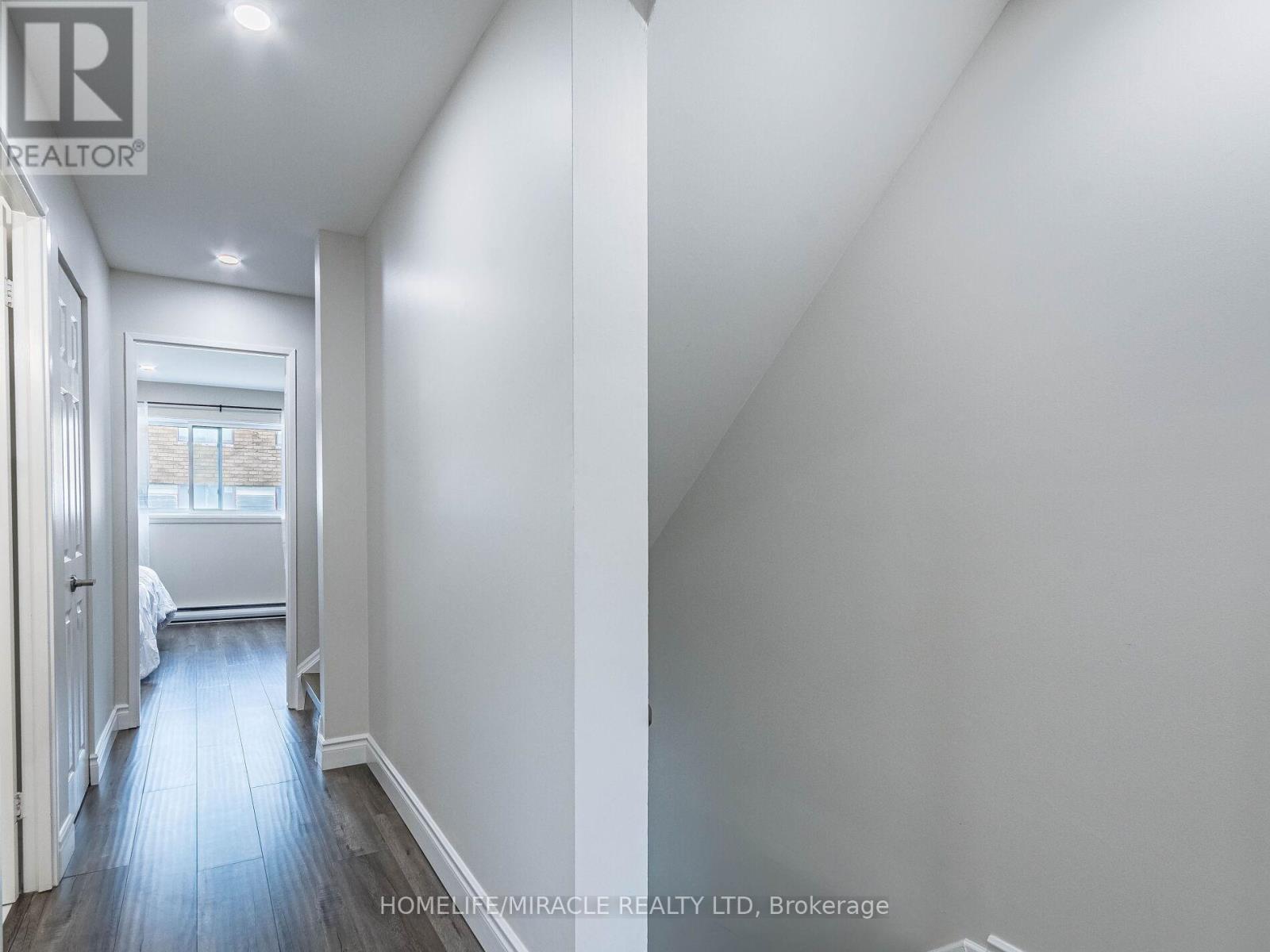 124 - 180 Mississauga Valley Boulevard, Mississauga, Ontario  L5A 3M2 - Photo 30 - W12198945