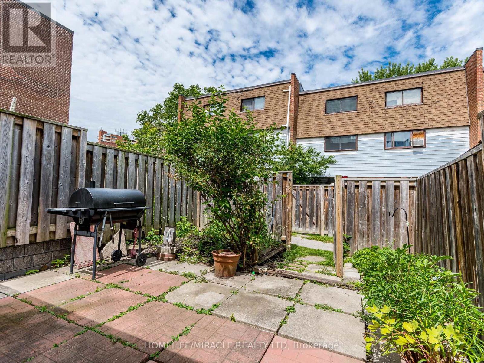 124 - 180 Mississauga Valley Boulevard, Mississauga, Ontario  L5A 3M2 - Photo 40 - W12198945