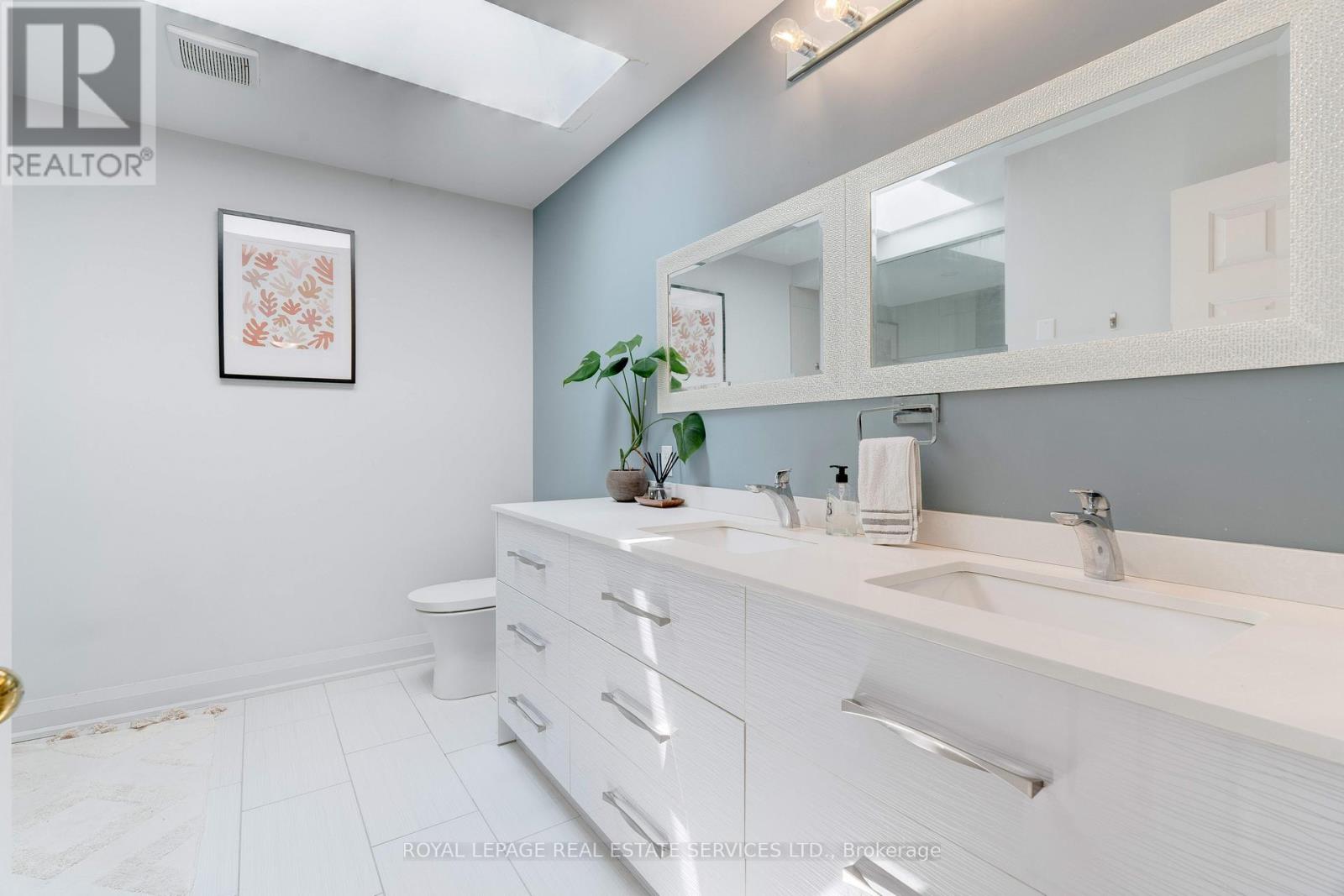 2139 Marc Lane, Burlington, Ontario  L7M 3P7 - Photo 22 - W12198966