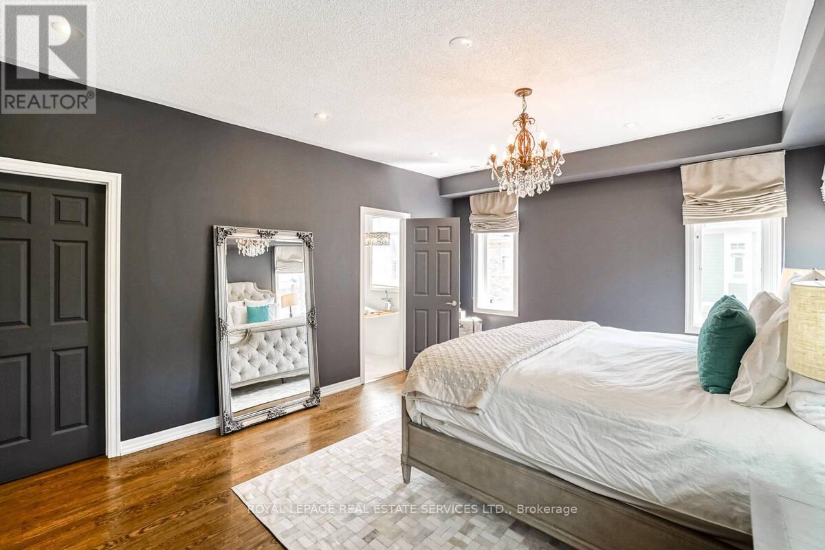 108 Compass Way, Mississauga, Ontario  L5G 4V1 - Photo 20 - W12198978