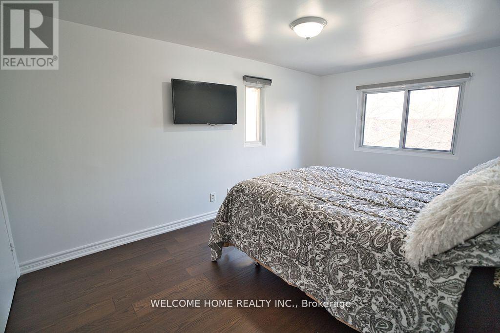 49 Carleton Place, Brampton (Bramalea West Industrial), Ontario  L6T 3Z4 - Photo 13 - W12199000