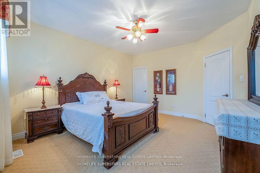 21 Upperlinks Drive, Brampton, Ontario  L6P 2T9 - Photo 27 - W12199008
