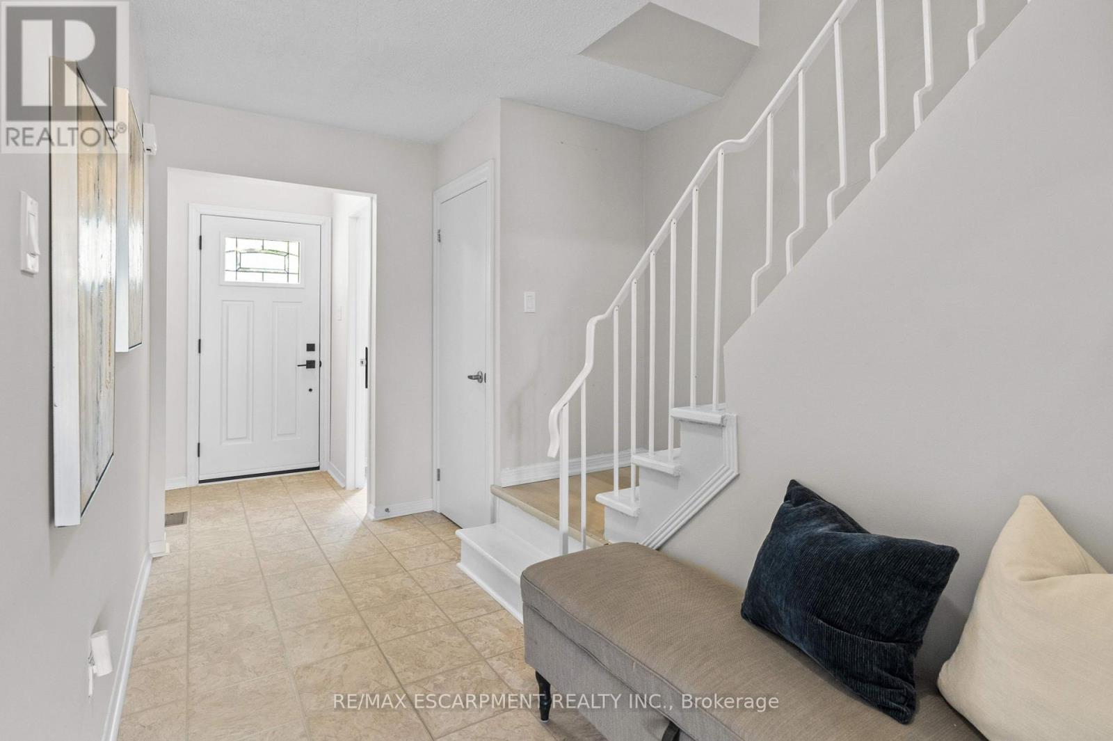 1 - 4197 Longmoor Drive, Burlington, Ontario  L7L 5J9 - Photo 11 - W12199063