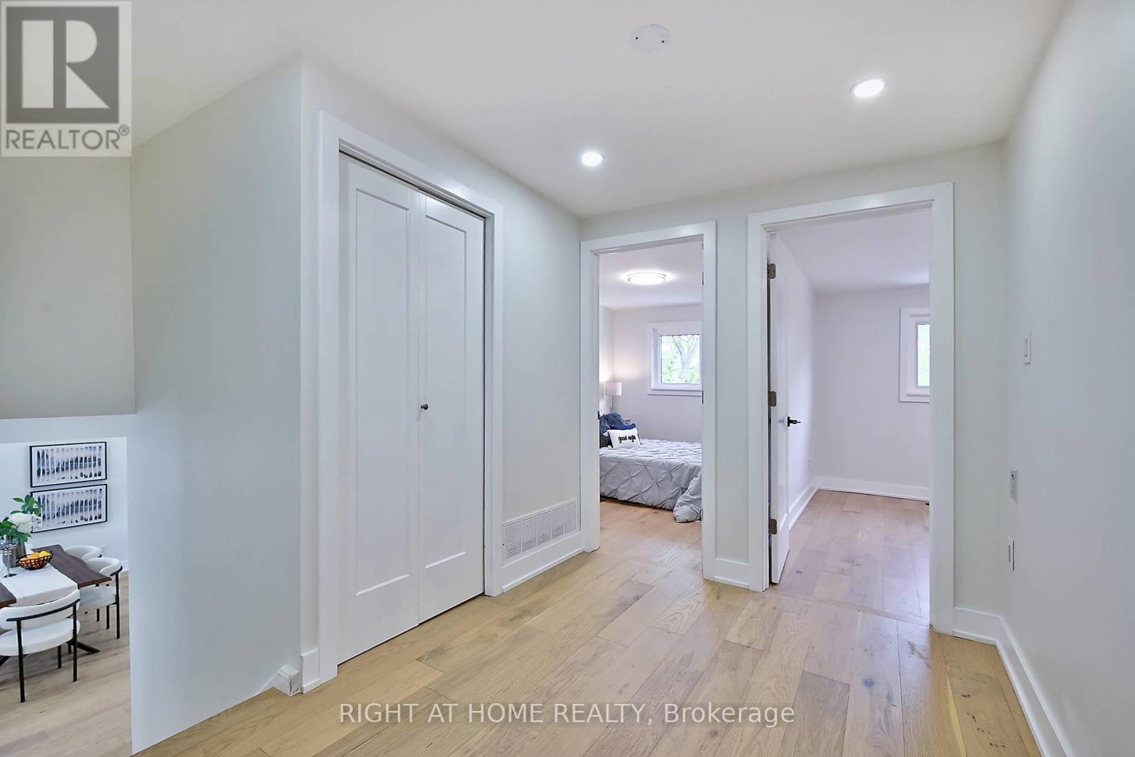 3185 Heathfield Drive, Burlington, Ontario  L7M 1E1 - Photo 16 - W12199079