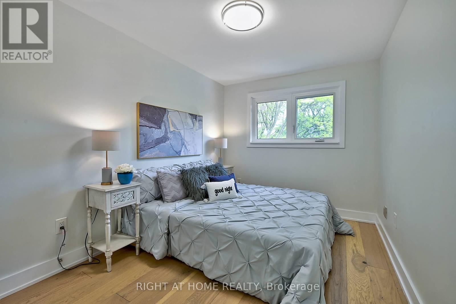 3185 Heathfield Drive, Burlington, Ontario  L7M 1E1 - Photo 17 - W12199079
