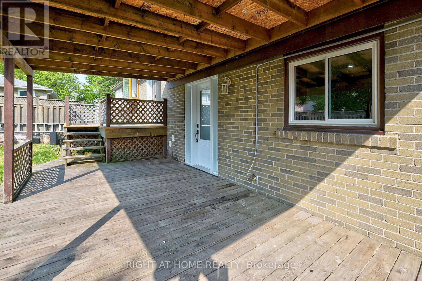 3185 Heathfield Drive, Burlington, Ontario  L7M 1E1 - Photo 31 - W12199079