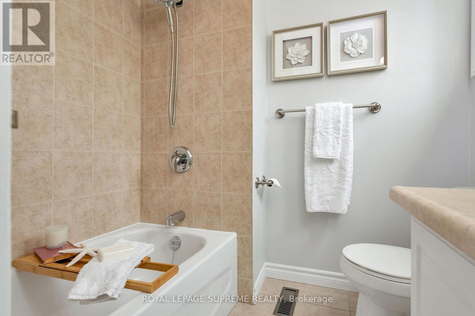 1417 Andros Boulevard, Mississauga, Ontario  L5J 4K2 - Photo 20 - W12199100