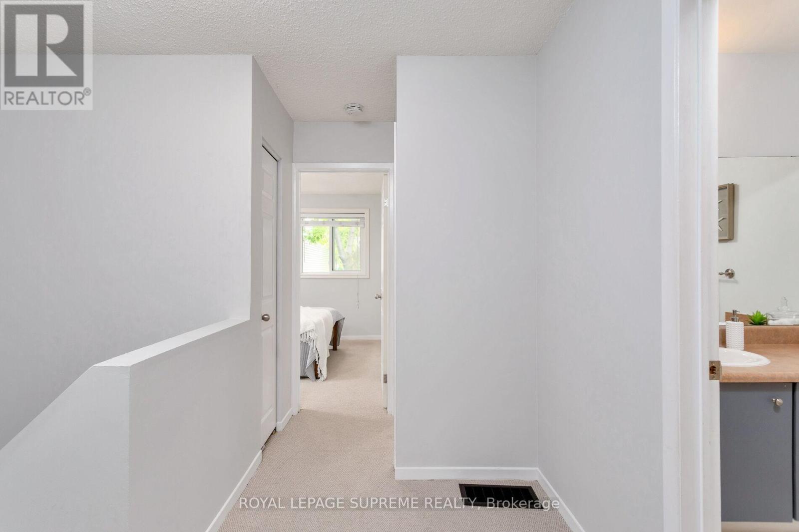 1417 Andros Boulevard, Mississauga, Ontario  L5J 4K2 - Photo 22 - W12199100