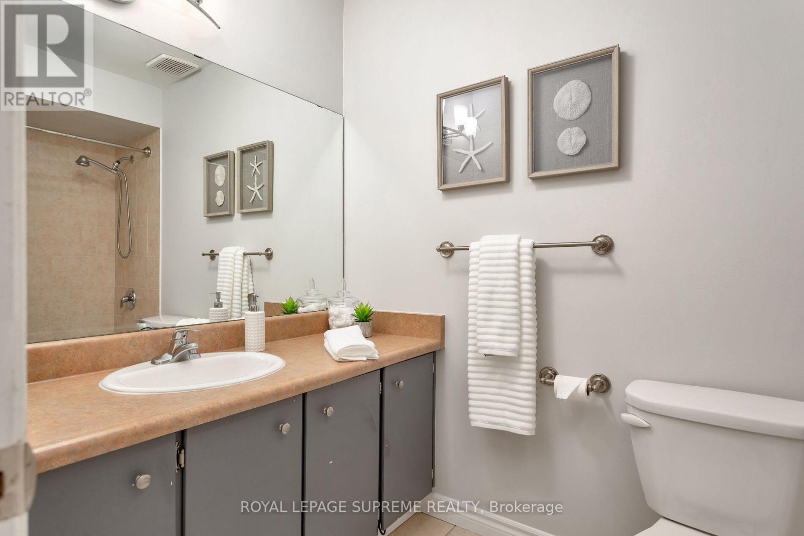 1417 Andros Boulevard, Mississauga, Ontario  L5J 4K2 - Photo 23 - W12199100