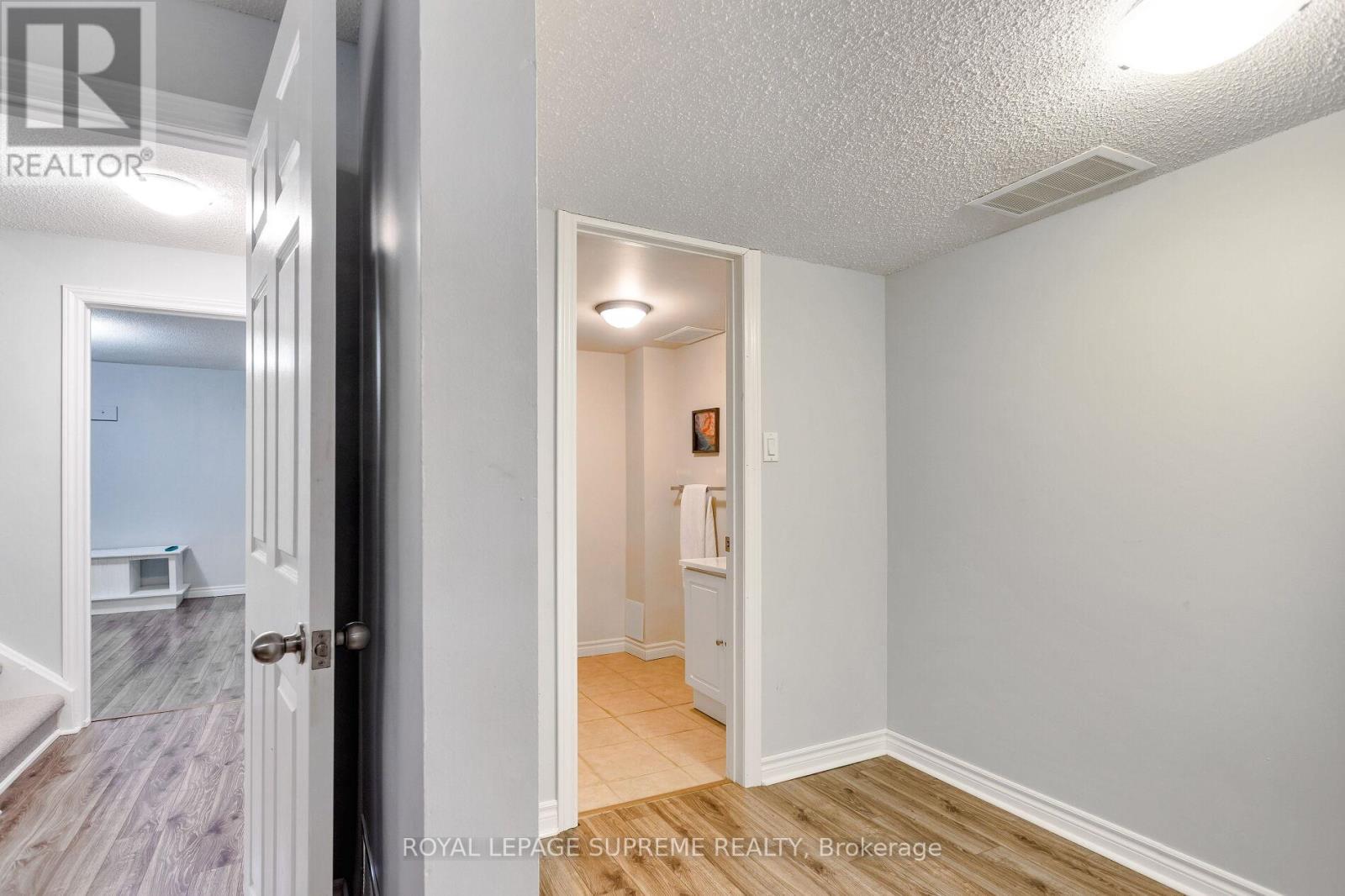 1417 Andros Boulevard, Mississauga, Ontario  L5J 4K2 - Photo 33 - W12199100