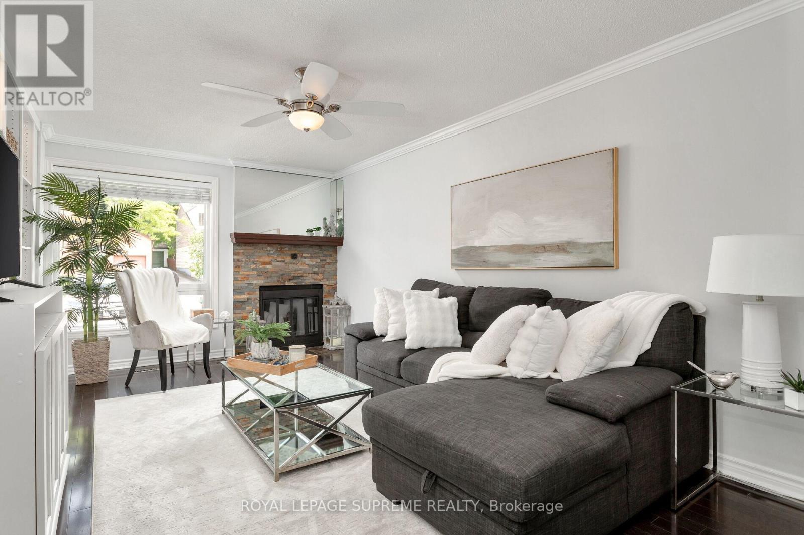1417 Andros Boulevard, Mississauga, Ontario  L5J 4K2 - Photo 5 - W12199100
