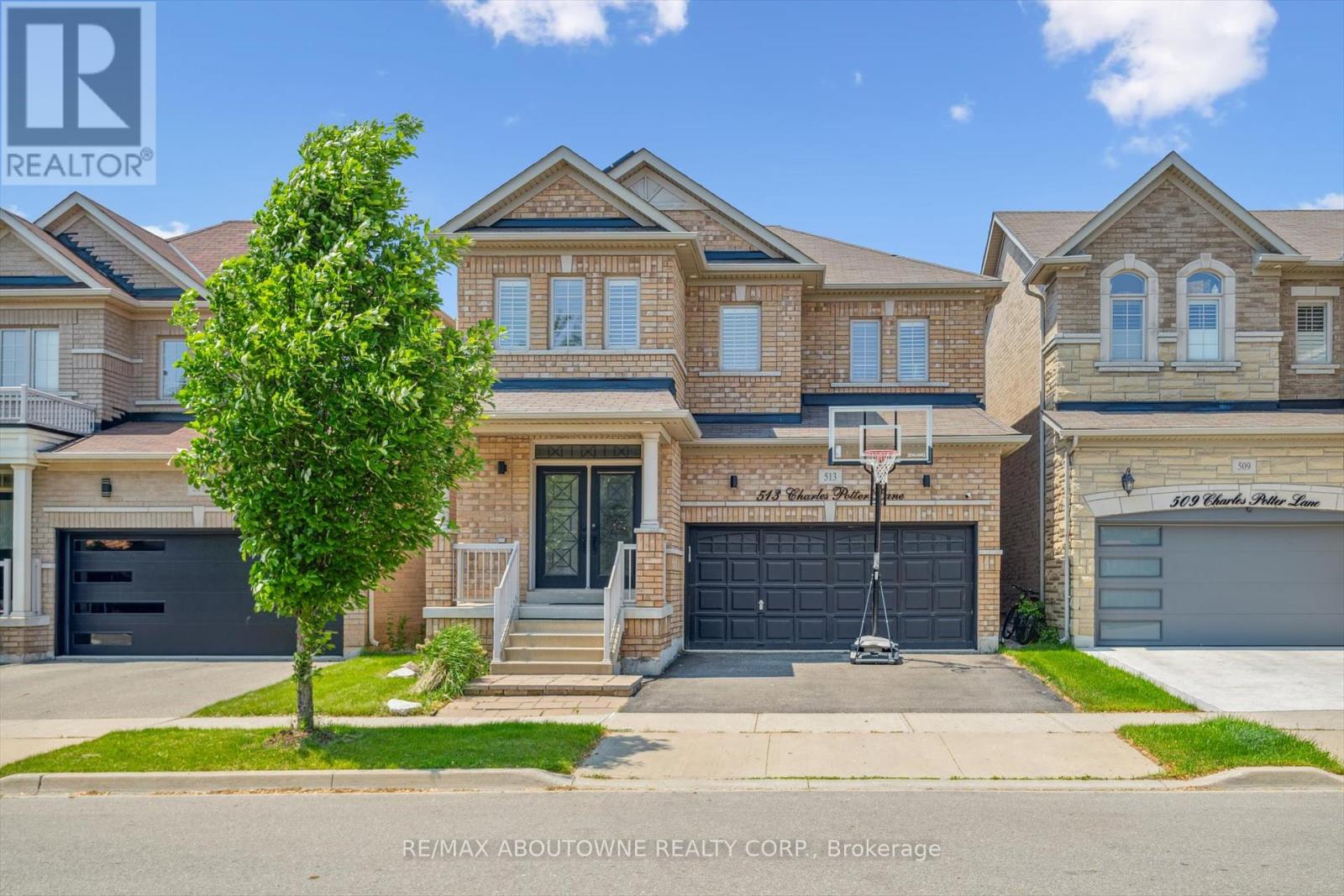 513 Charles Potter Lane, Oakville, Ontario  L6M 0P7 - Photo 1 - W12199105