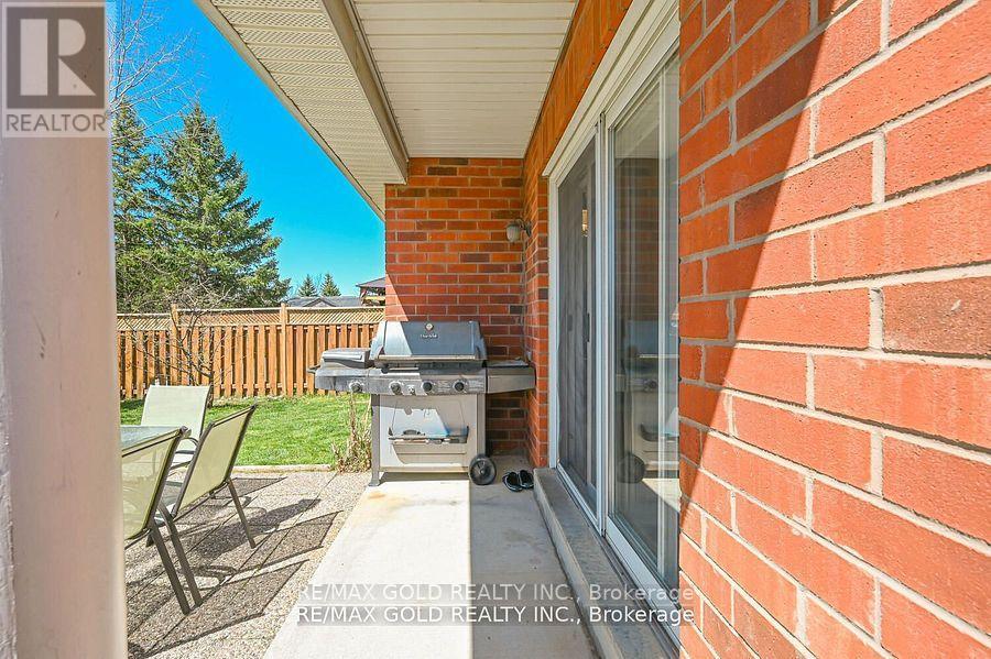 8 Willow Park Drive, Brampton, Ontario  L6R 2M9 - Photo 42 - W12199108