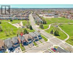 8 WILLOW PARK DRIVE, Brampton, Ontario