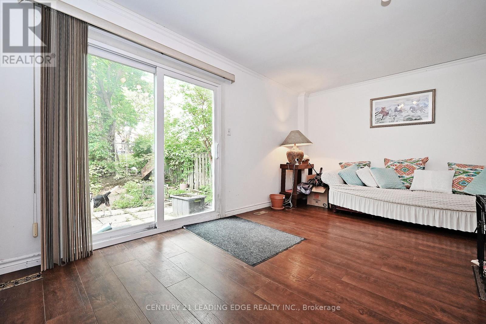 60 - 2016 Martin Grove Road, Toronto, Ontario  M9V 4A3 - Photo 16 - W12199111