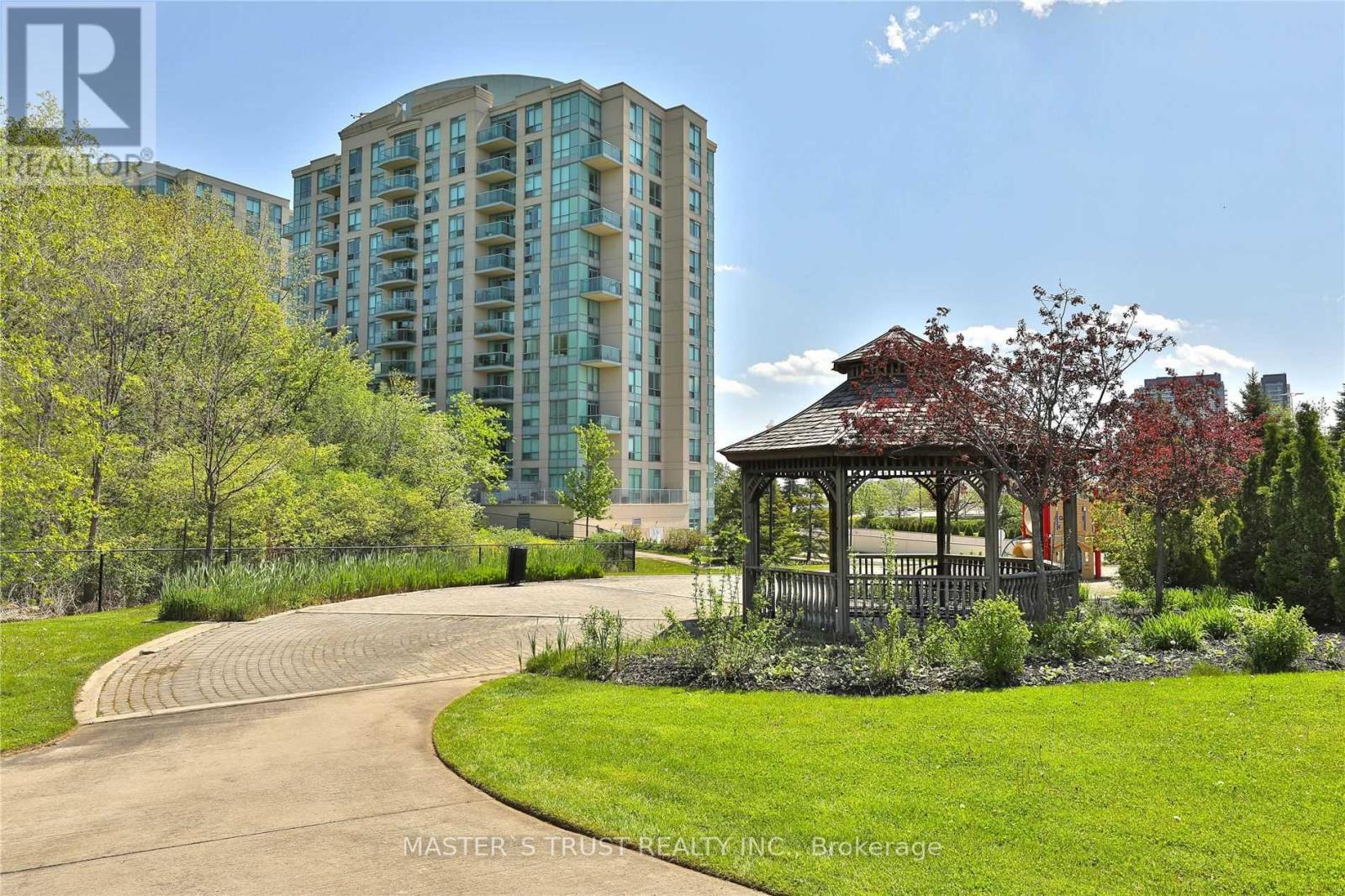 901 - 2585 Erin Centre Boulevard, Mississauga, Ontario  L5M 5Z2 - Photo 13 - W12199146