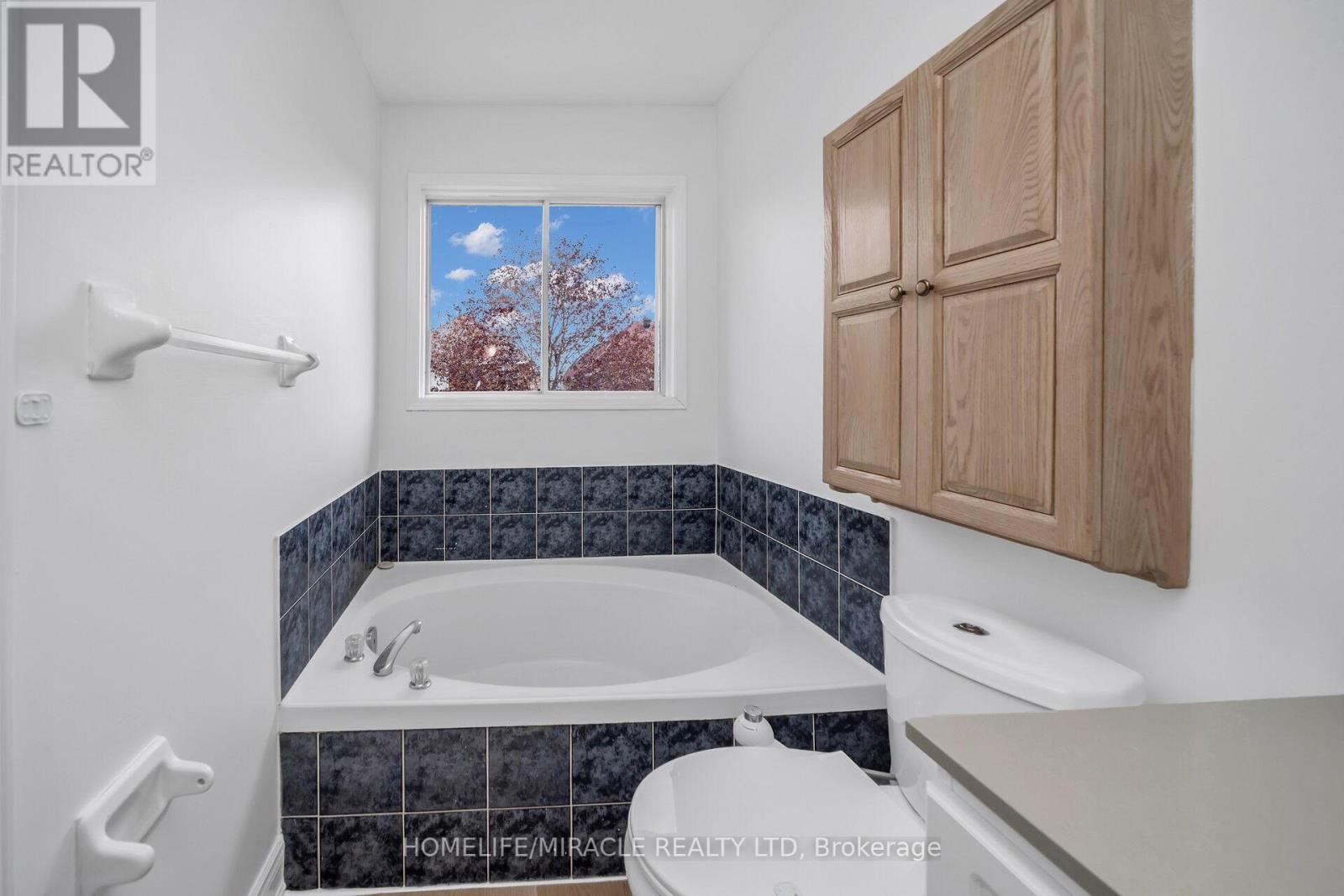 322 Perry Road, Orangeville, Ontario  L9W 4Z1 - Photo 38 - W12199174