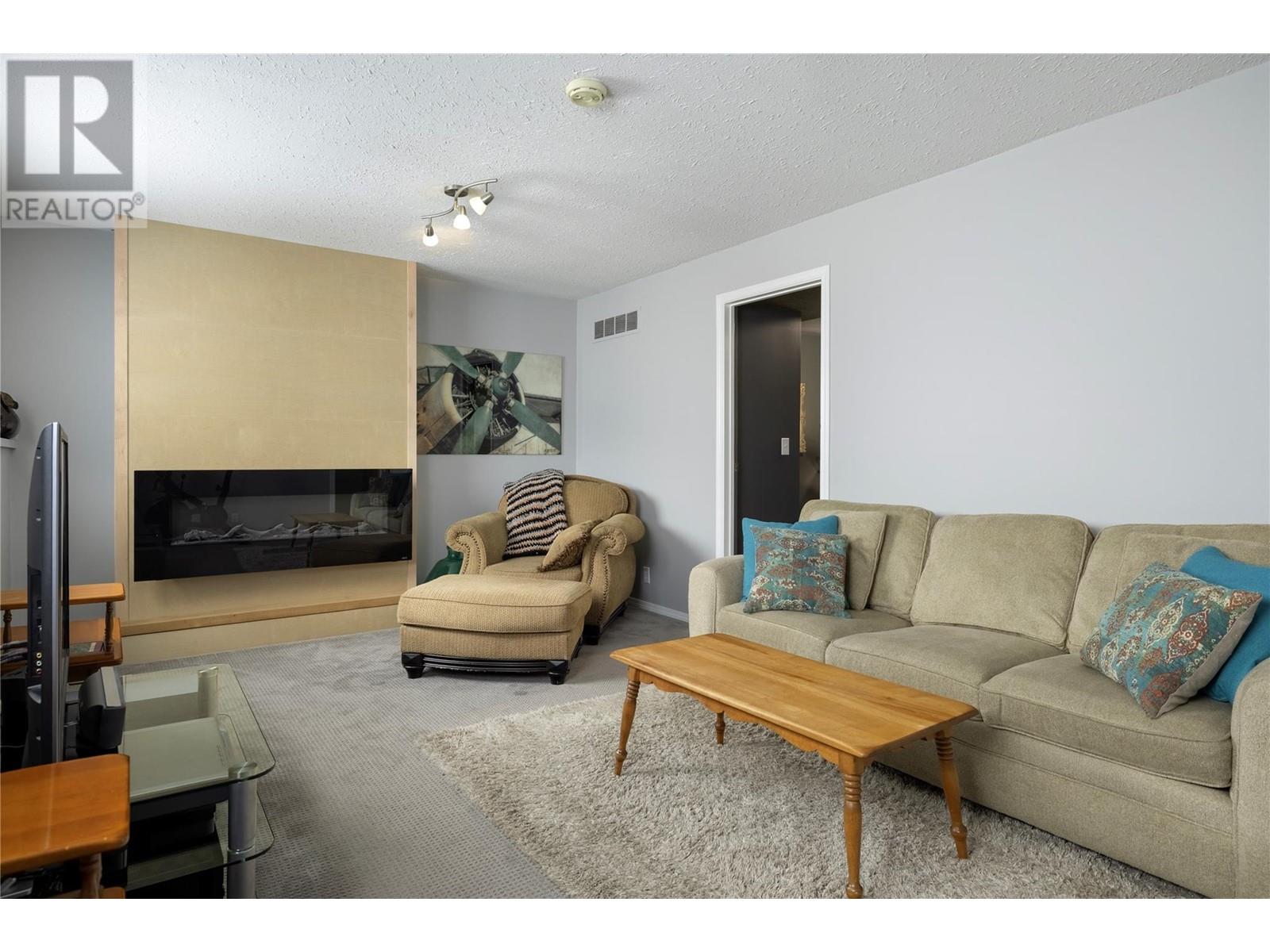 3429 Larch Drive, Spallumcheen, British Columbia  V4Y 0S8 - Photo 28 - 10350385
