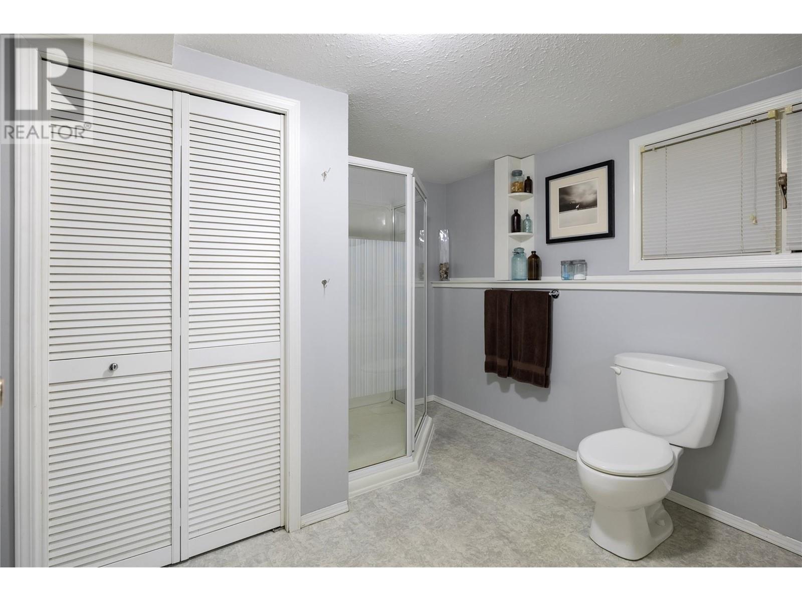 3429 Larch Drive, Spallumcheen, British Columbia  V4Y 0S8 - Photo 32 - 10350385