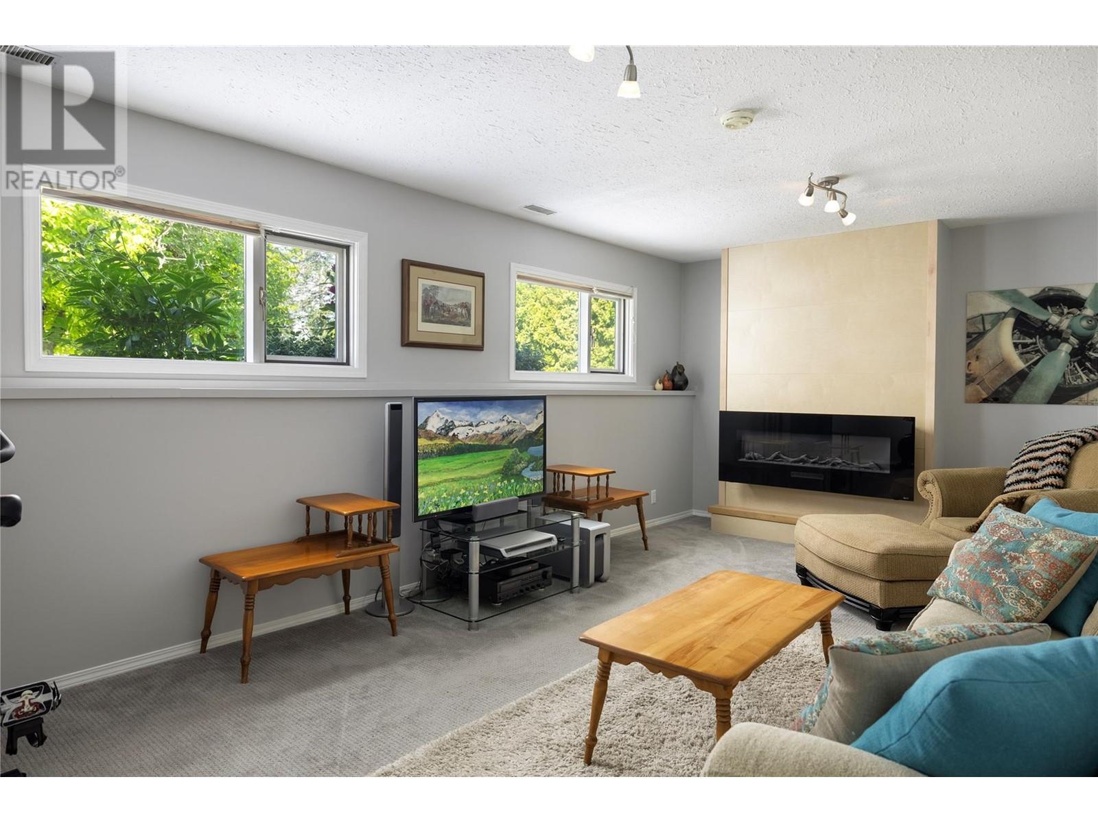 3429 Larch Drive, Spallumcheen, British Columbia  V4Y 0S8 - Photo 27 - 10350385