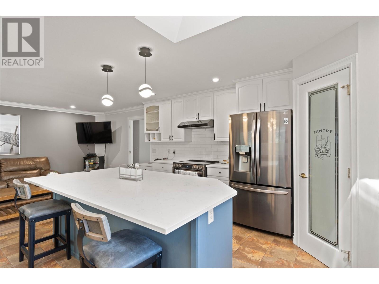 Property at 1208 COPPERHEAD Drive image 3