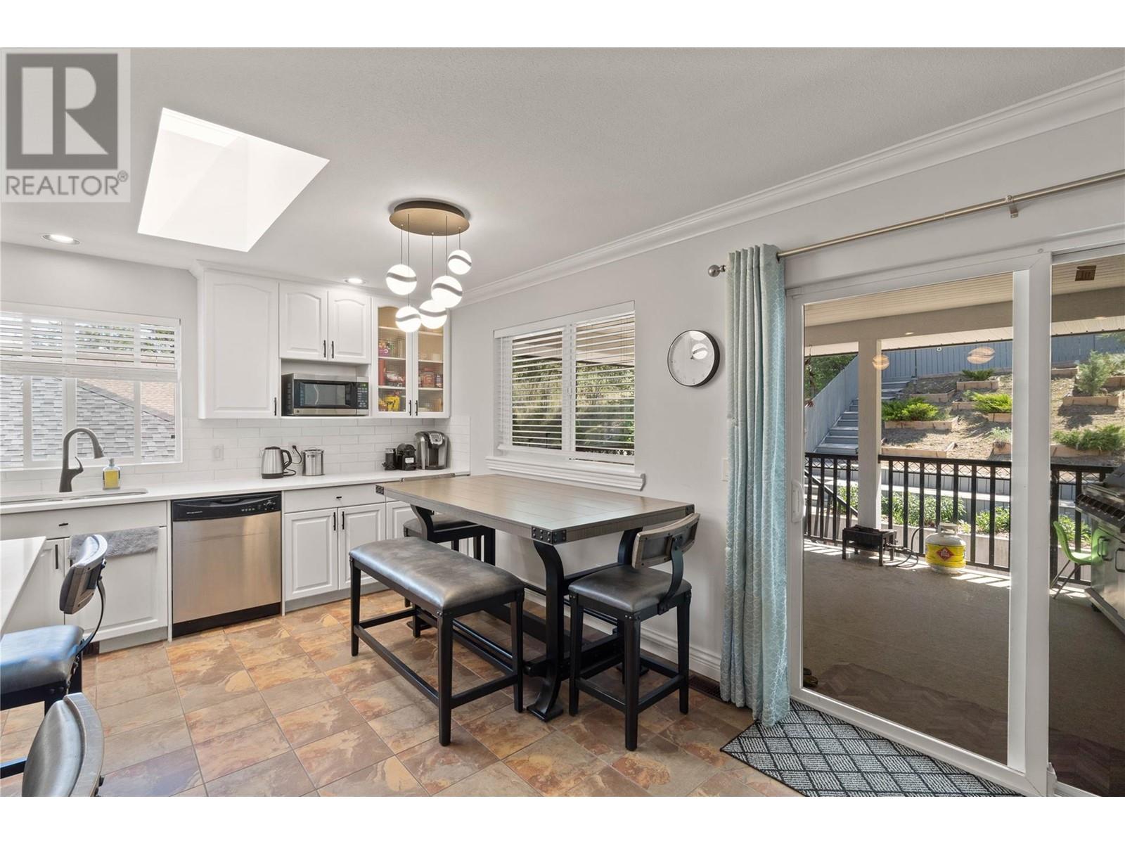 Property at 1208 COPPERHEAD Drive image 4