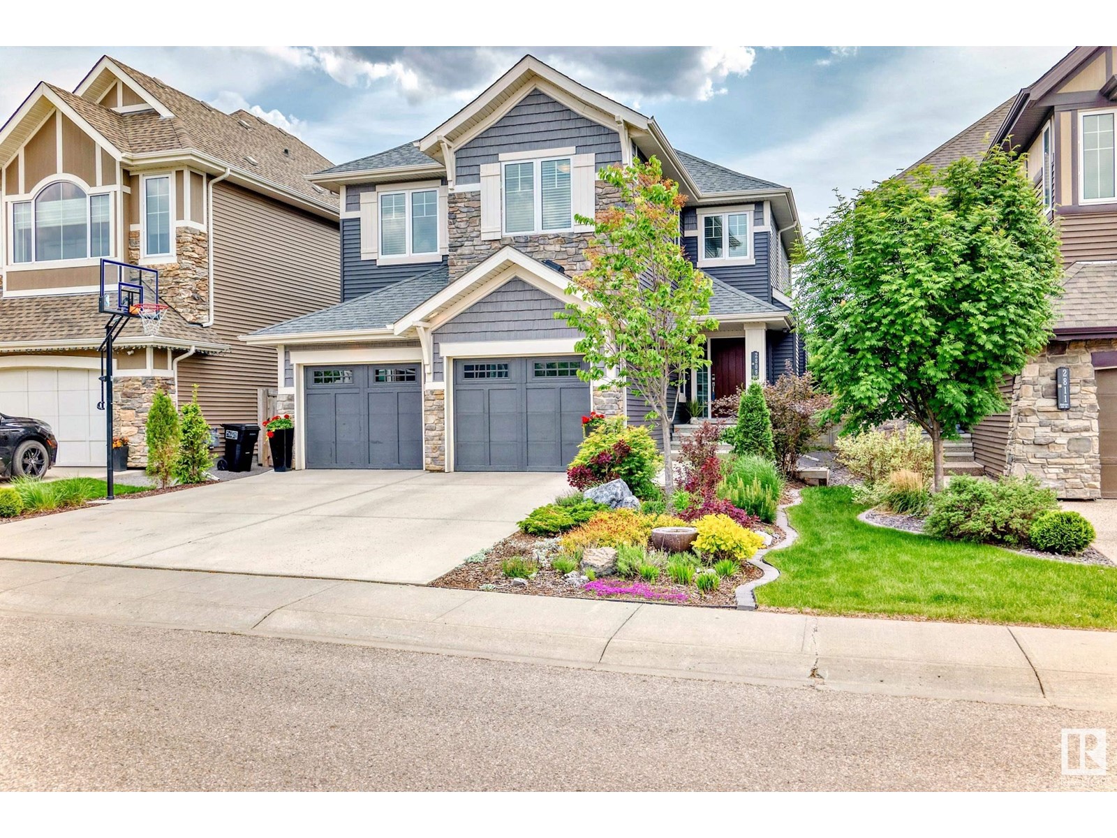 2809 KIRKLAND BAY SW, Edmonton, Alberta