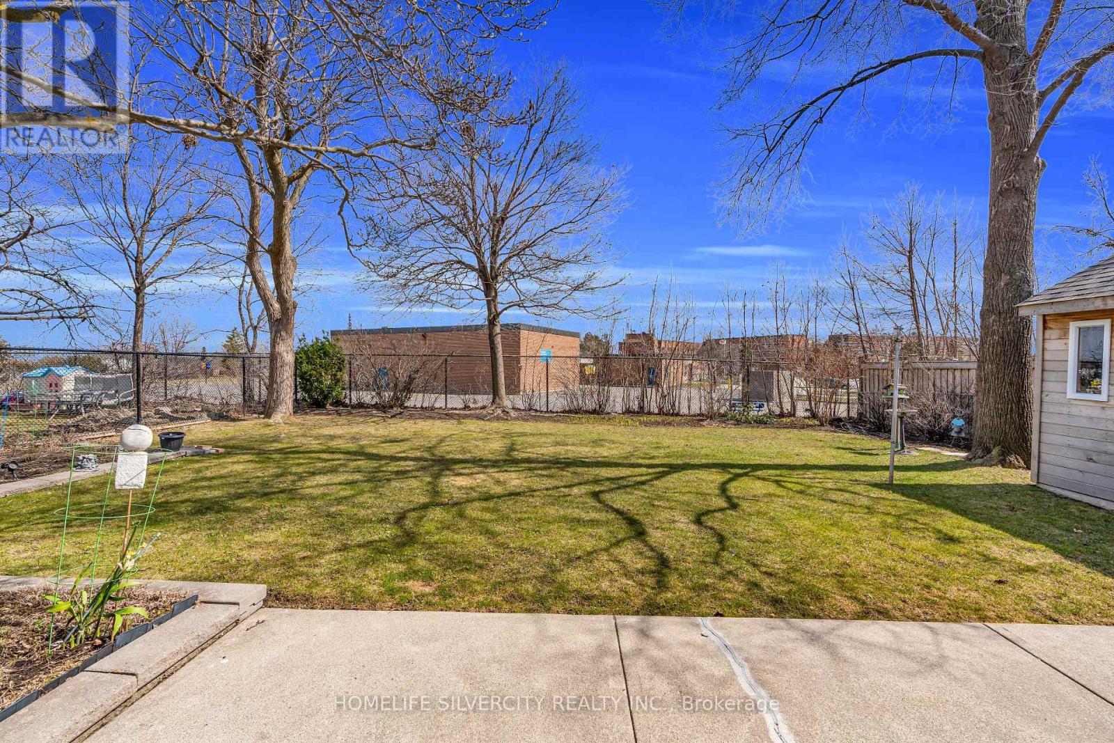 140 Folkstone Crescent, Brampton, Ontario  L6T 3M5 - Photo 38 - W12078025