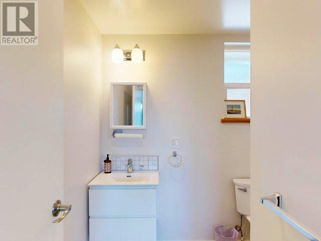 9449 Stittle Road, Powell River, British Columbia  V8A 0J3 - Photo 15 - 19029
