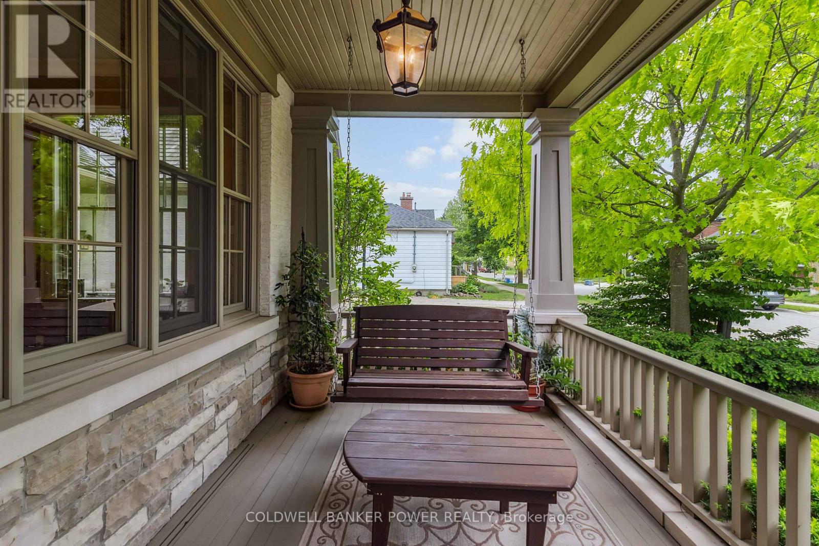 Photo 8 of 50 for 21 Christie Street